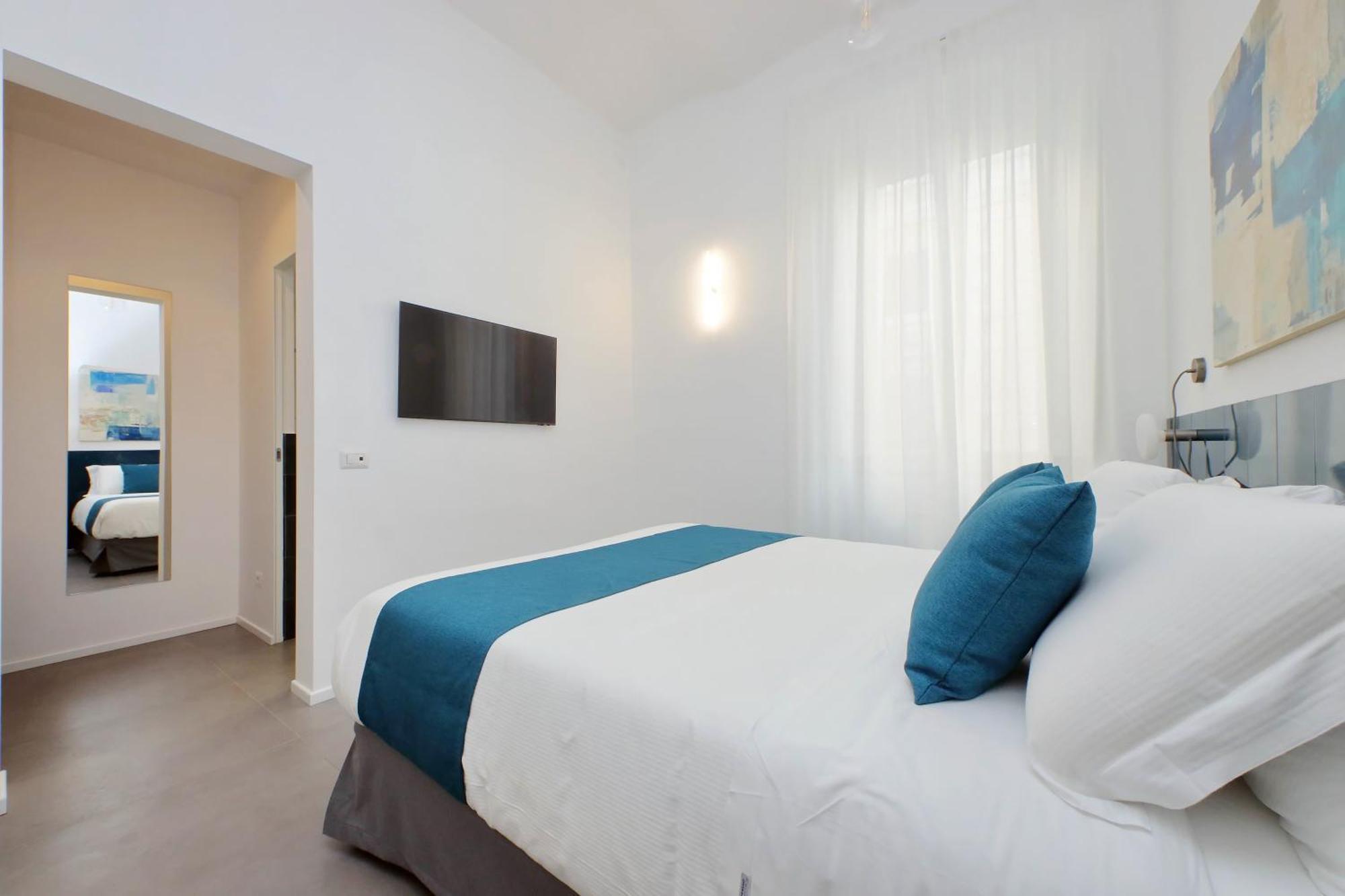 Ych-Montebello - Rooms Rzym Zewnętrze zdjęcie